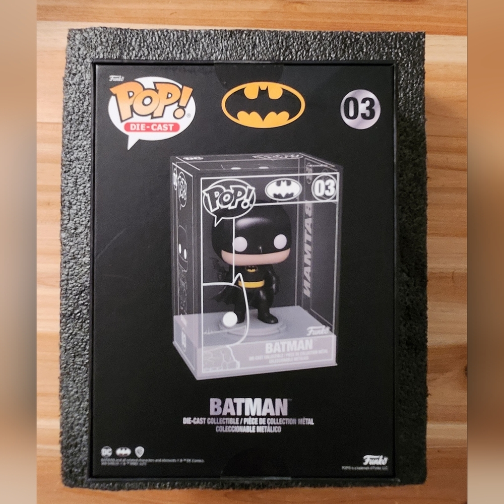 Funko Pop Batman die-cast exclusive - Picture 4 of 4